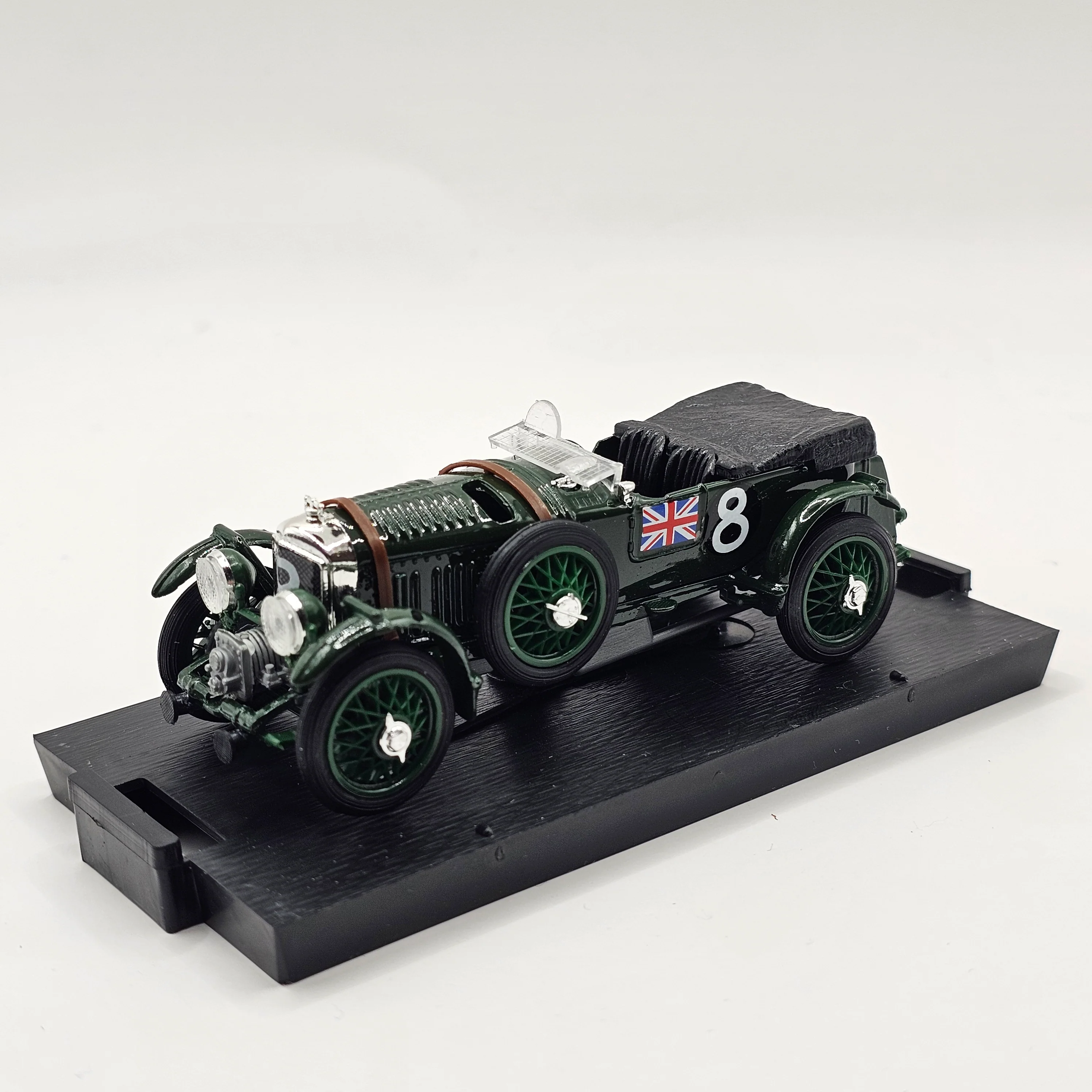 Brumm Bentley Speed Six #8 Le Mans 1932 1/43 Scale - Image 3