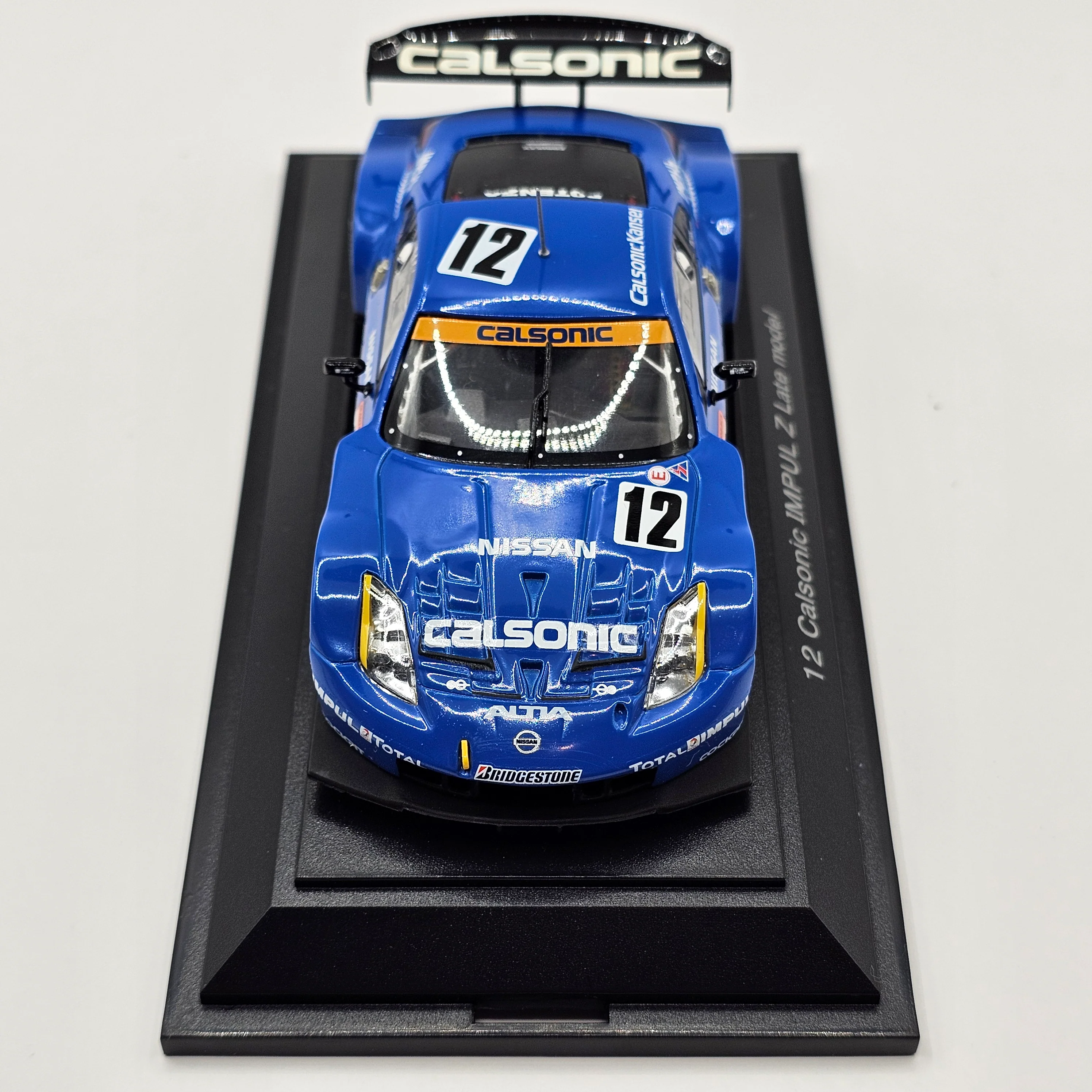 EBBRO Nissan Z No. 12 Calsonic Impul Late Version Super GT GT500 2004 1/43 Scale - Image 3