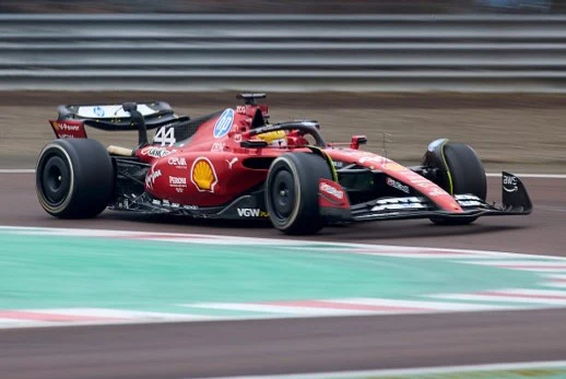 Looksmart Ferrari SF-23 #44 Lewis Hamilton 2025 Fiorano Test 1/18 LS18F1073 - Image 3