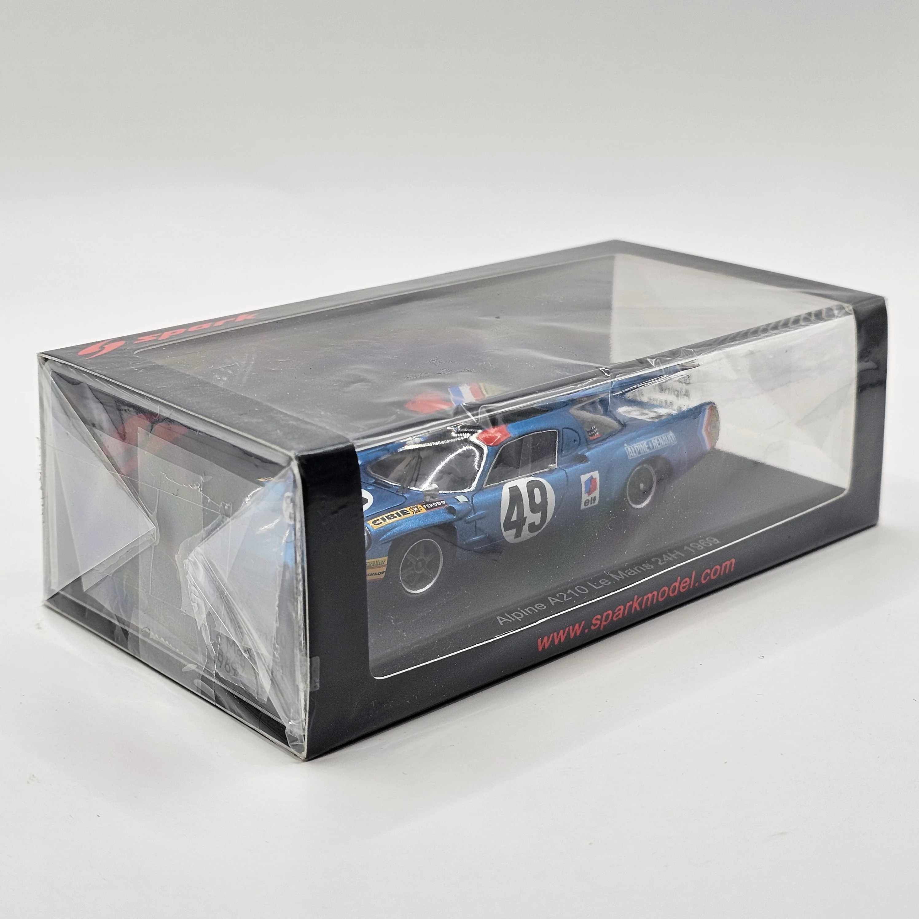 Spark Alpine A210 #49 Trophée Le Mans Alpine 24Hrs Le Mans 1969 1/43 Scale - Image 3