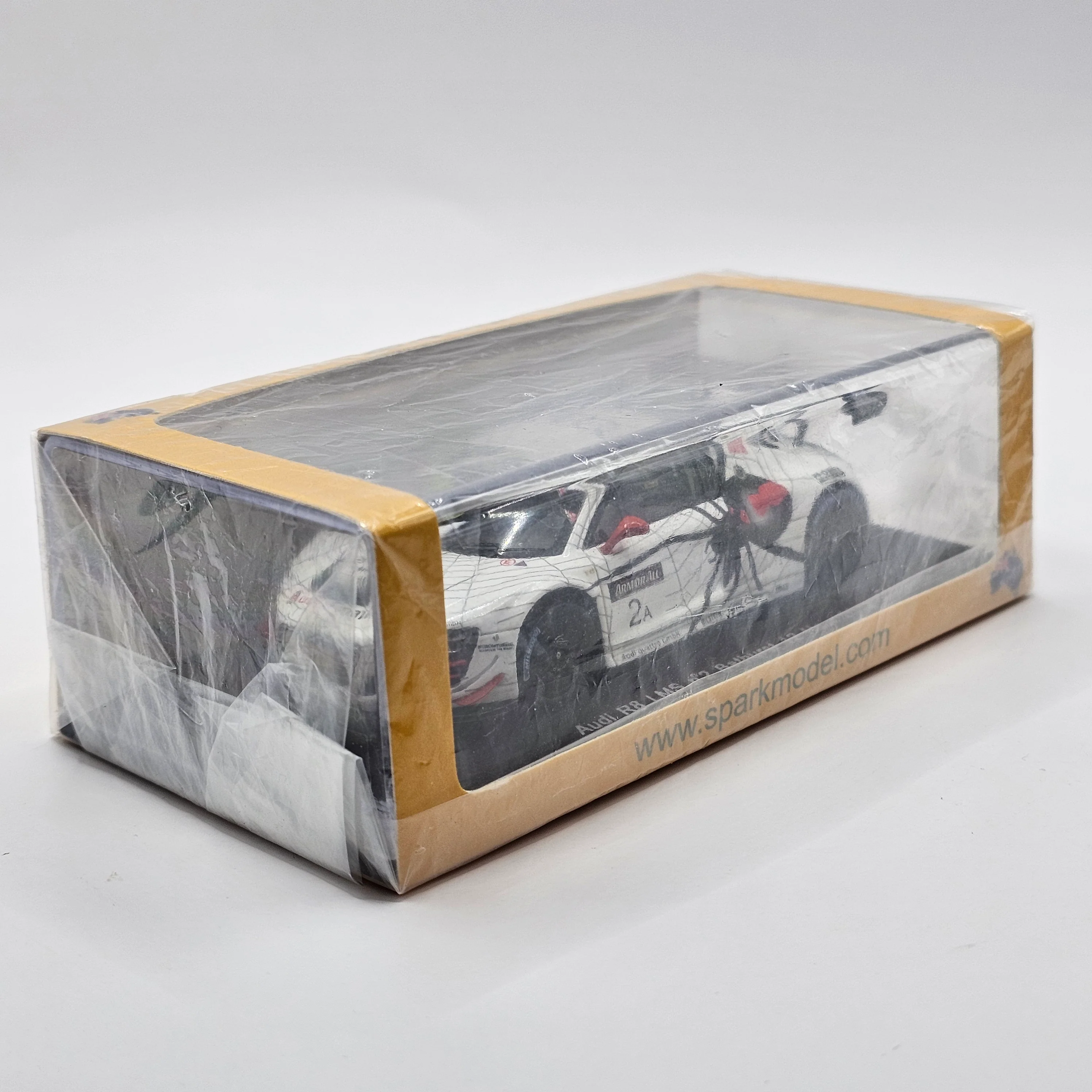 Spark Audi R8 LMS GT3 #2 Phoenix Racing 12Hrs Bathurst 2012 1/43 Scale AS004 - Image 3
