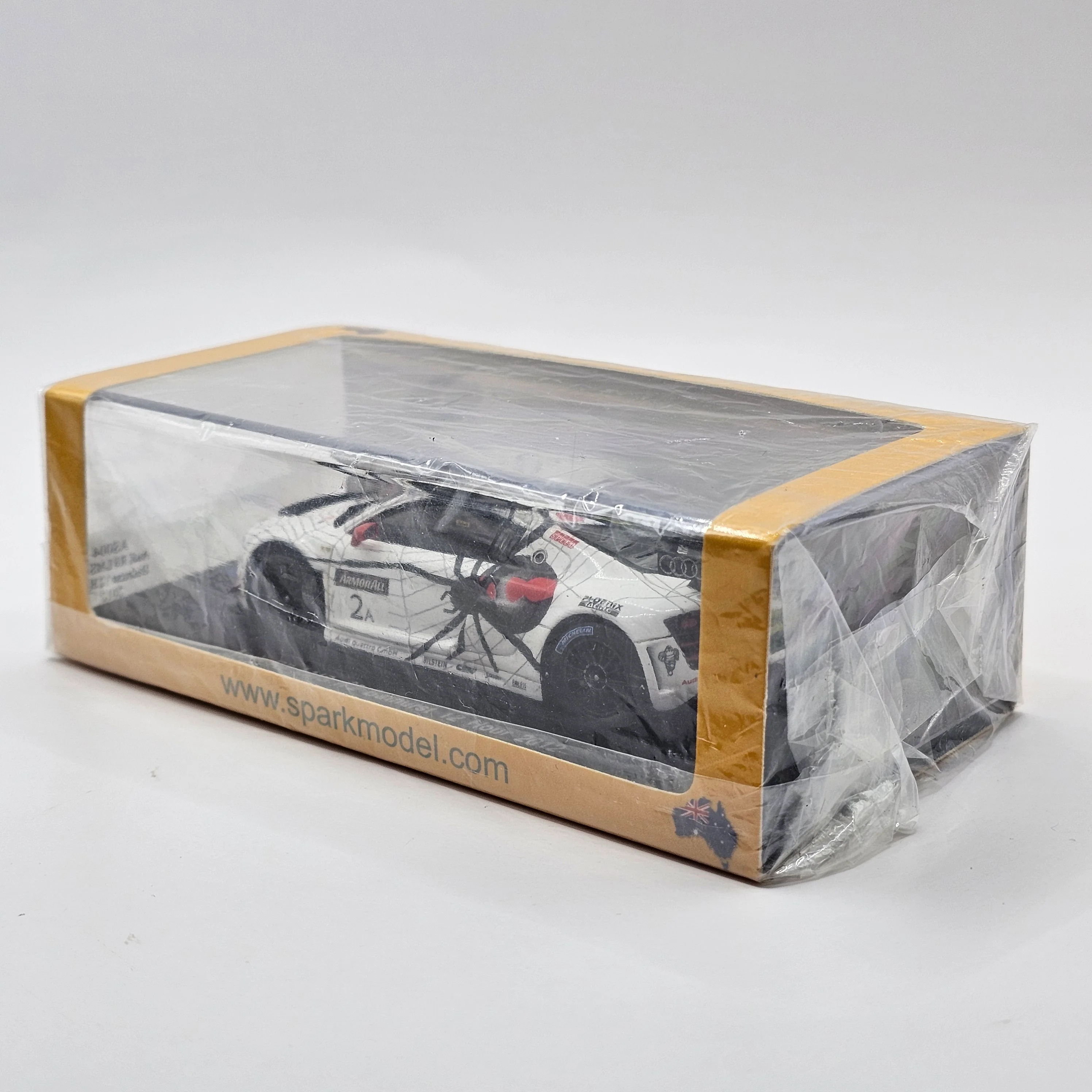 Spark Audi R8 LMS GT3 #2 Phoenix Racing 12Hrs Bathurst 2012 1/43 Scale AS004 - Image 4