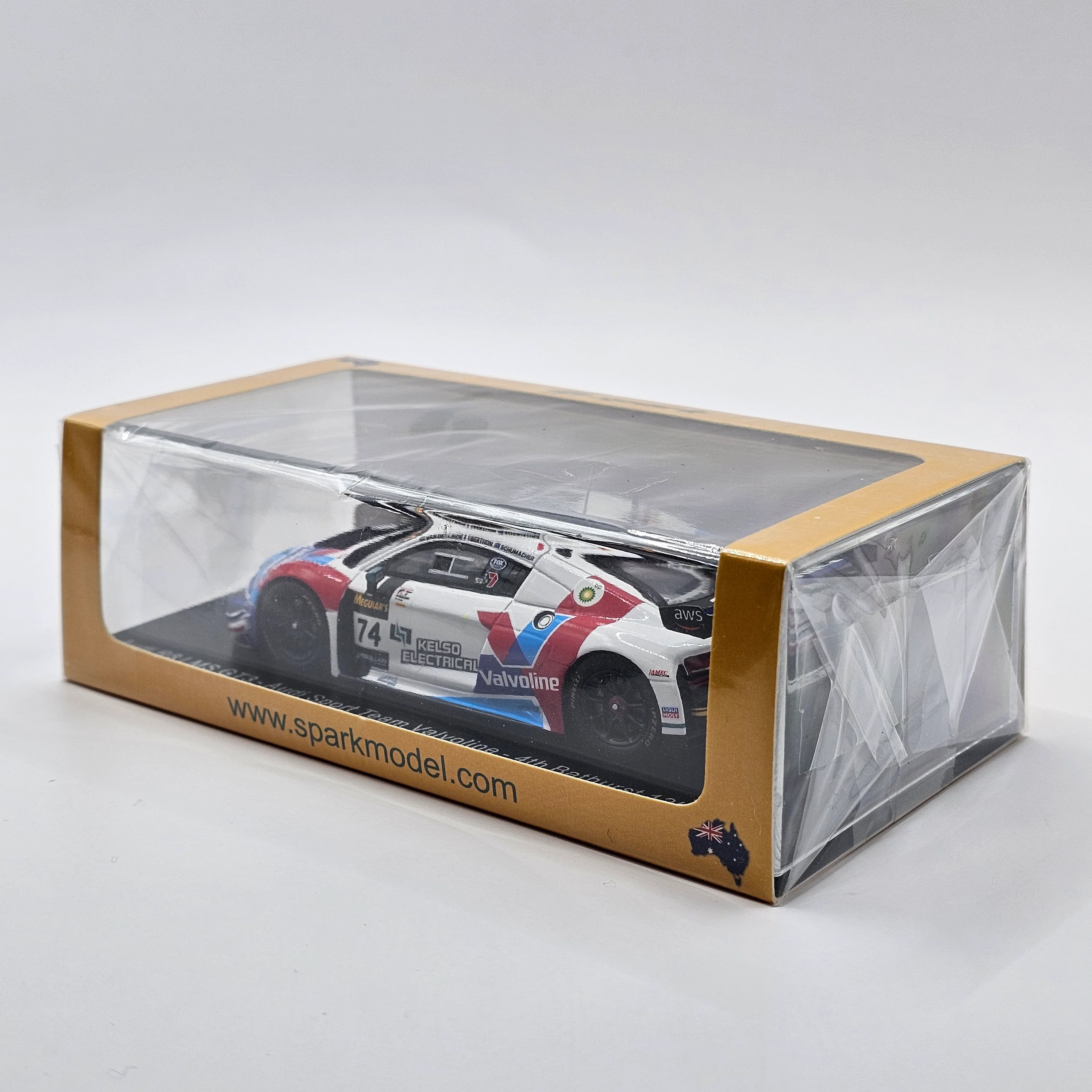 Spark Audi R8 LMS GT3 #74 Audi Sport Team Valvoline 12Hrs Bathurst 2022 1/43 Scale - Image 4