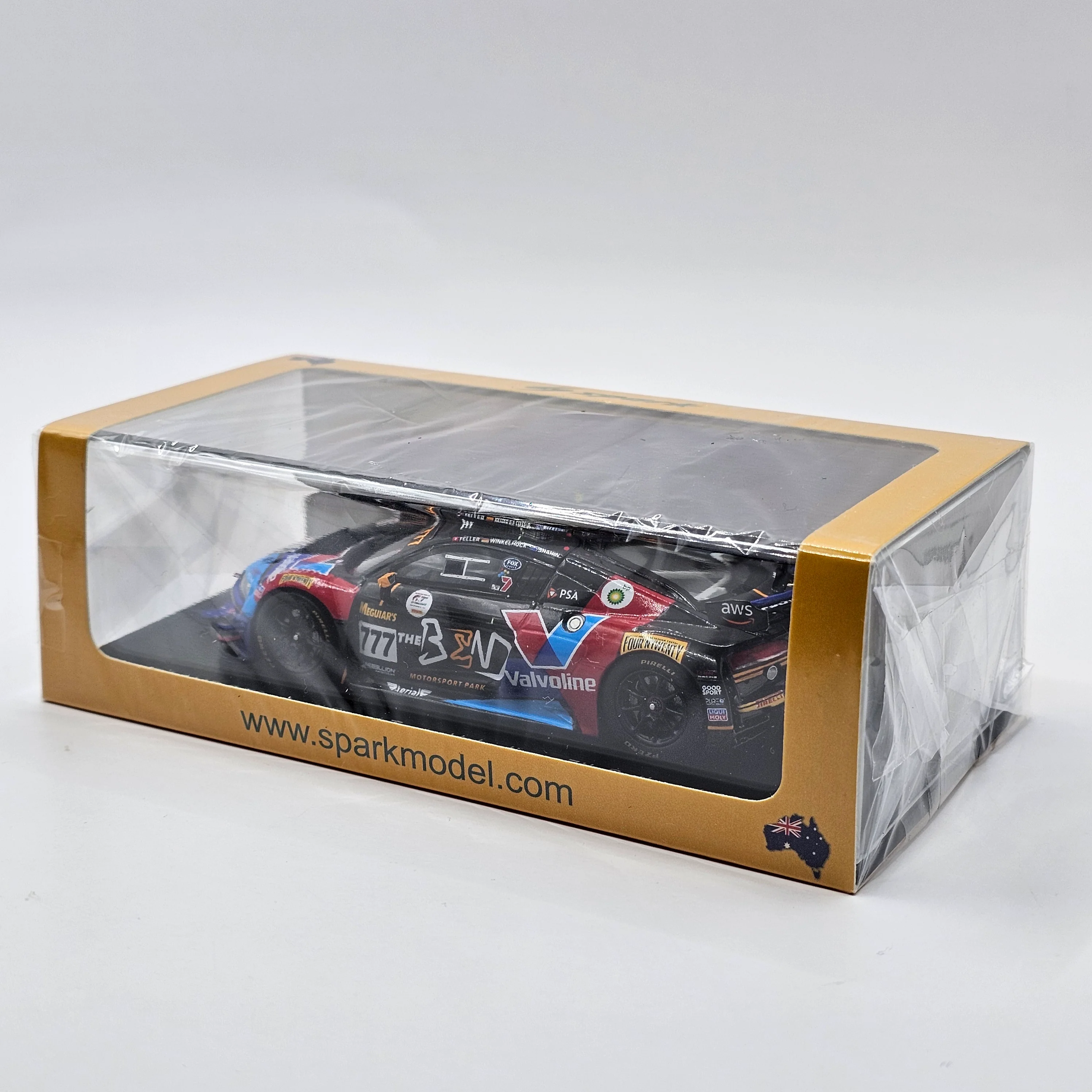Spark Audi R8 LMS GT3 #777 Audi Sport Team Valvoline 12Hrs Bathurst 2022 1/43 Scale - Image 4