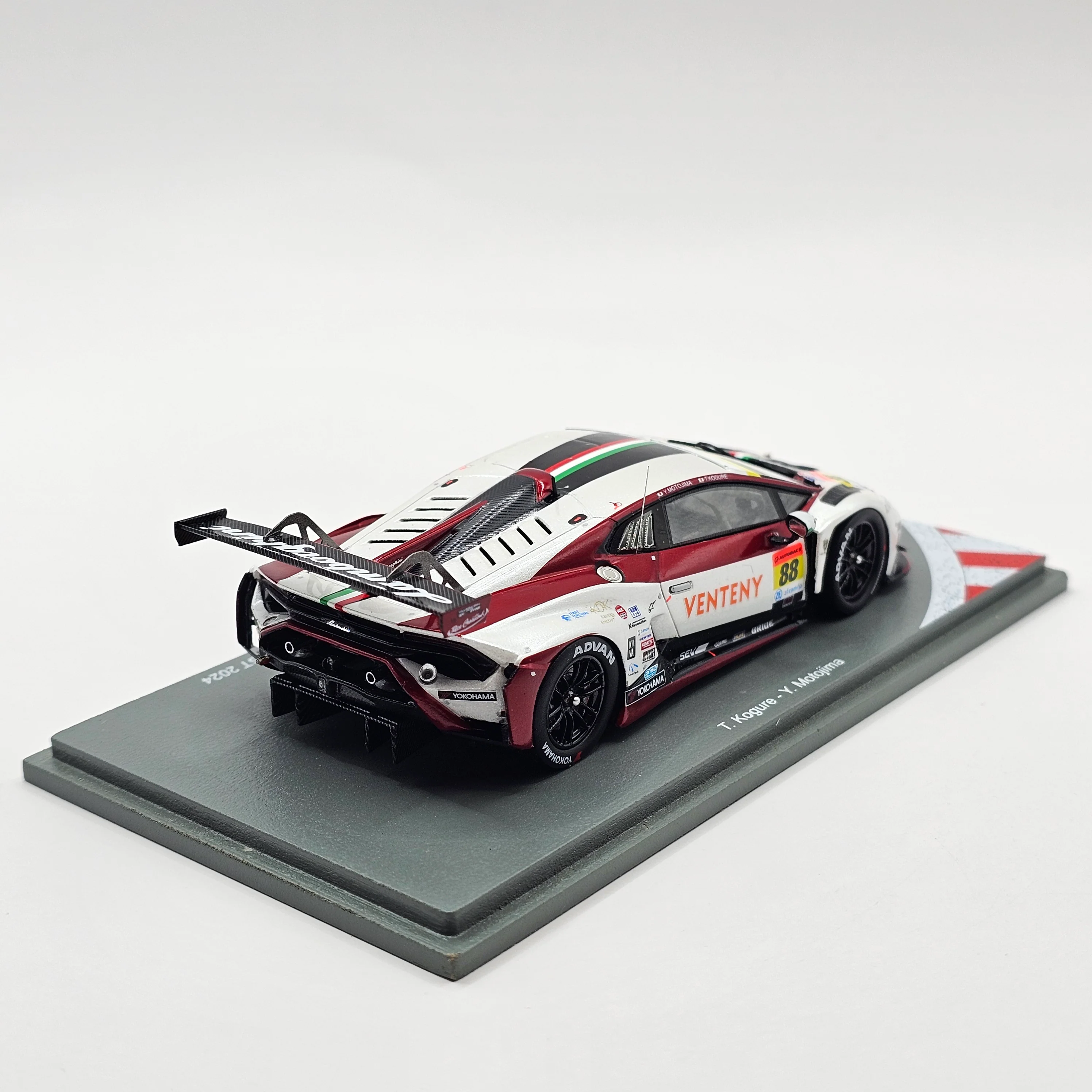 Spark Lamborghini Huracán GT3 Evo 2 #88 JLOC Super GT GT300 2024 Champion 1/43 Scale - Image 8