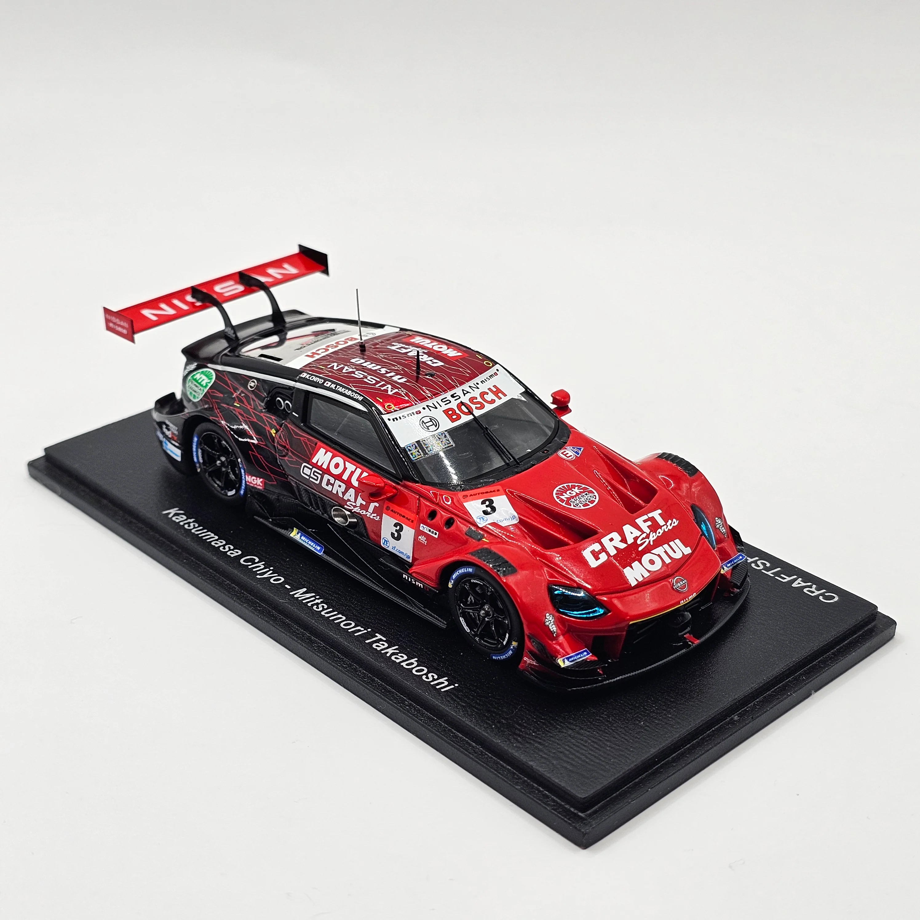 Spark Nissan Craftsports Motul Z #3 NDDP Racing GT500 Super GT 2022 Chiyo/Takaboshi 1/43 Scale - Image 4