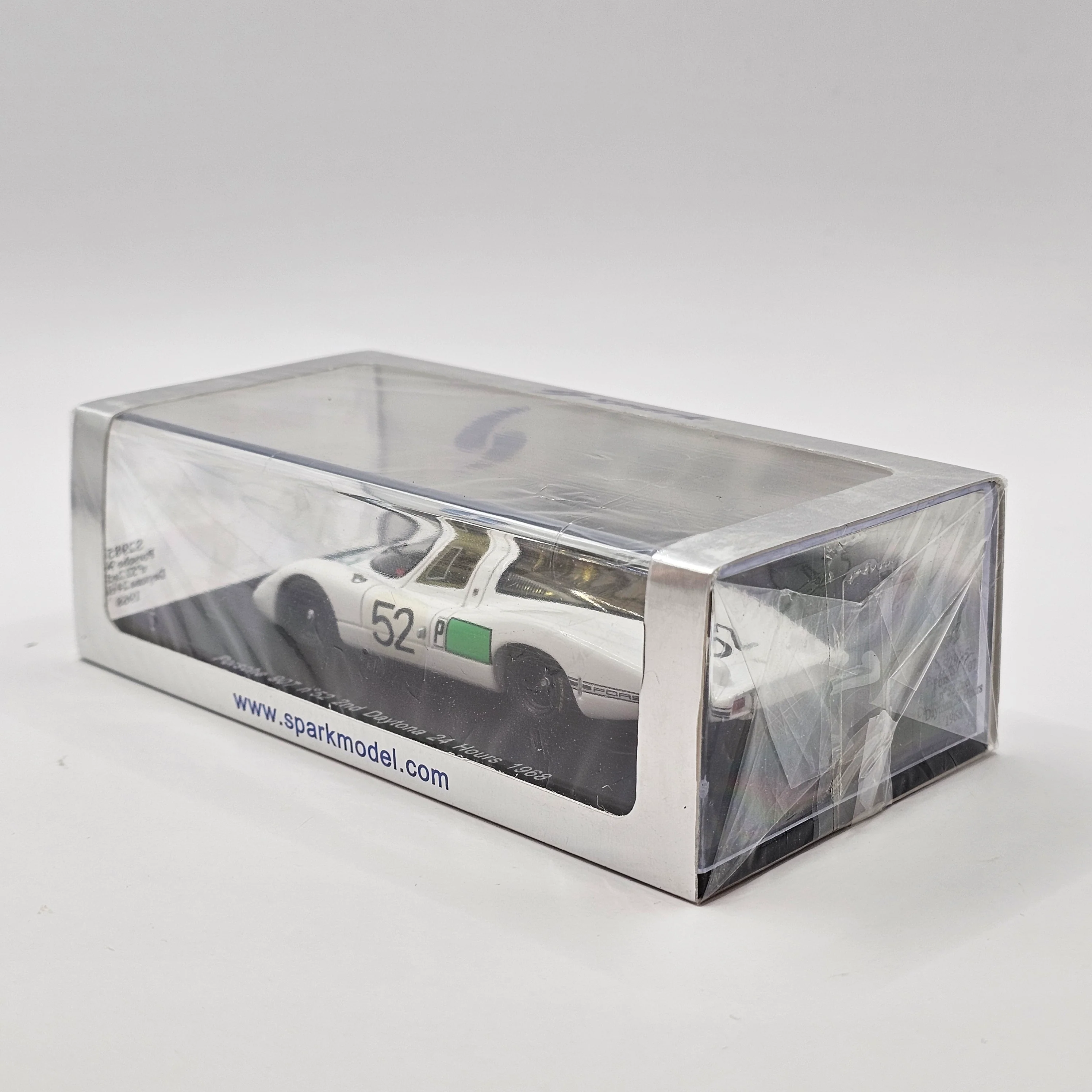 Spark Porsche 907 #52 Porsche System 2nd Daytona 24Hrs 1968 1/43 Scale S2985 - Image 4