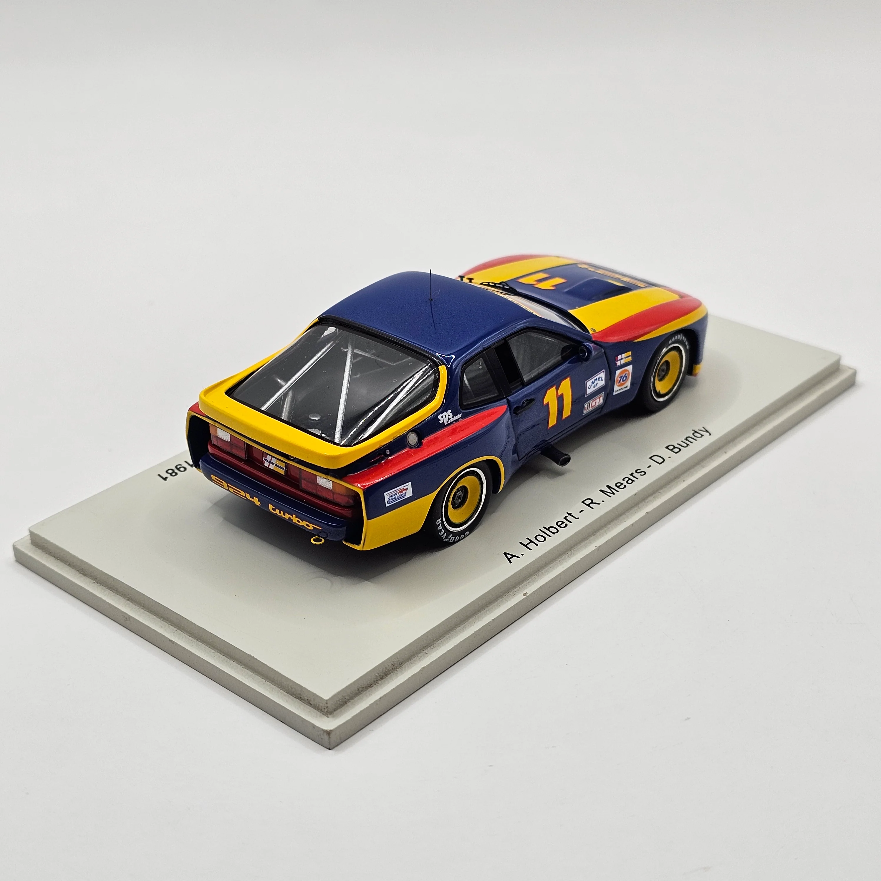 Spark Porsche 924 Carrera GTR #11 Holbert Racing 24Hrs Daytona 1981 1/43 Scale - Image 5