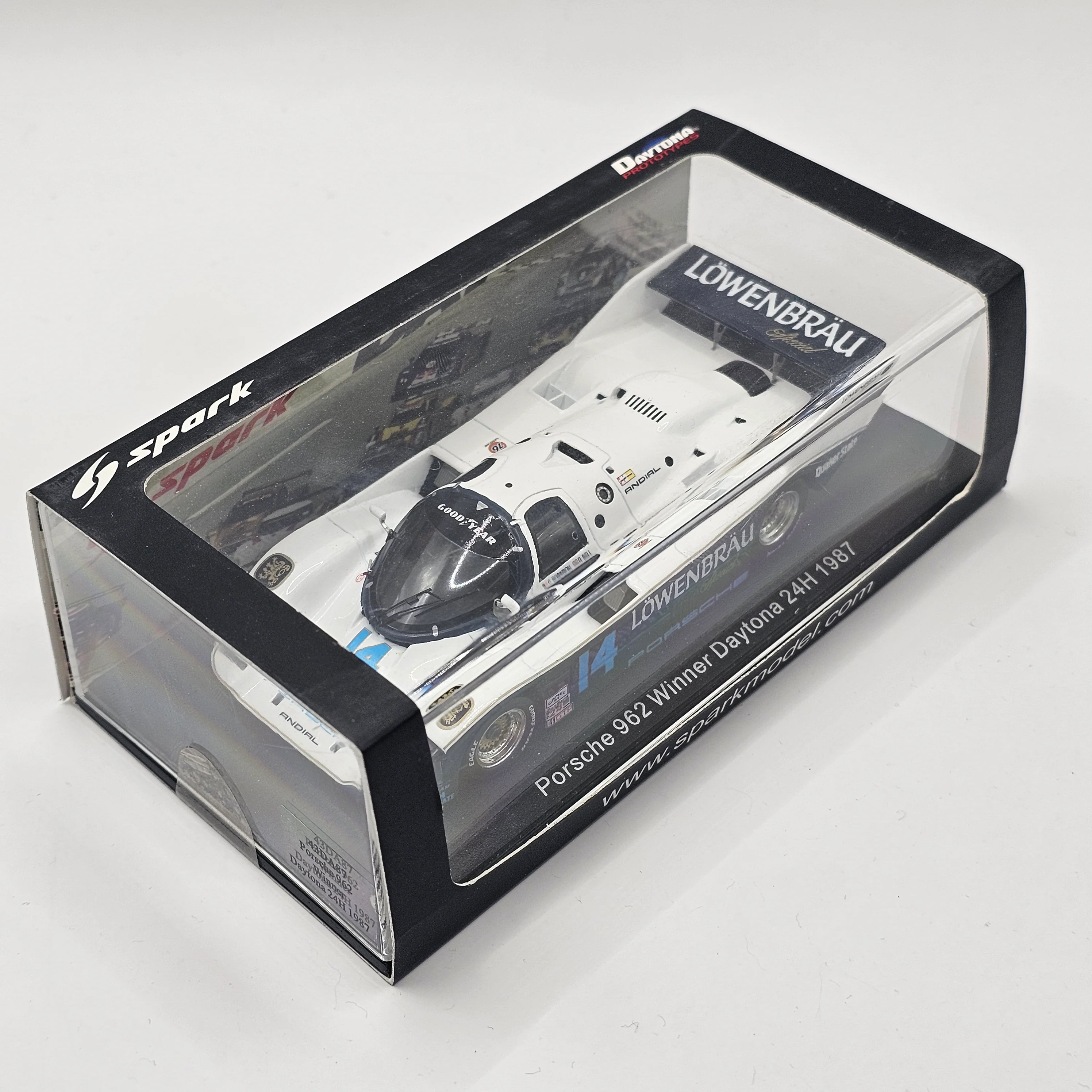 Spark Porsche 962 N.14 Winner 24H Daytona 1987 1/43 Scale - Image 3