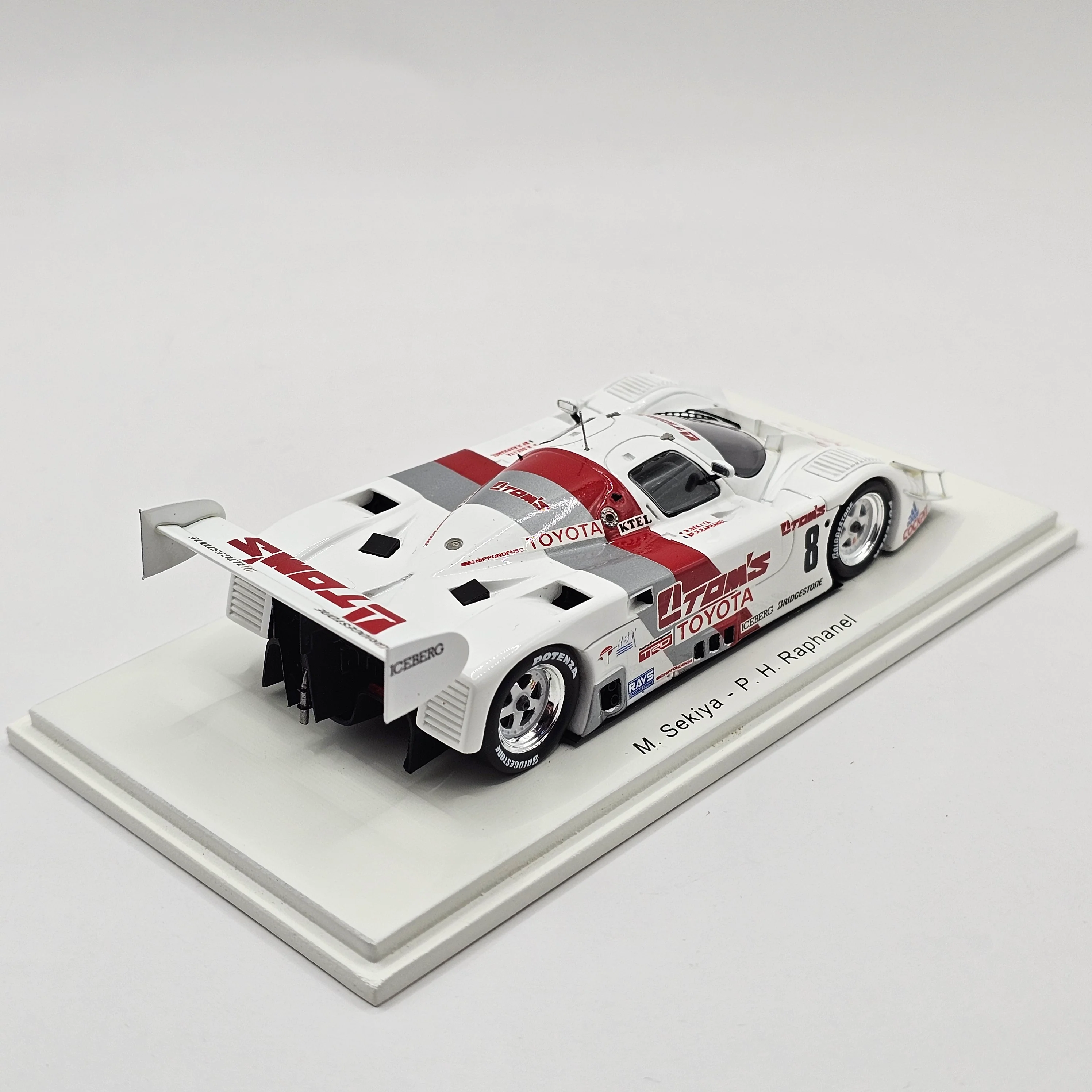 Spark Toyota 92C-V #8 Tom's JSPC 500KM Mine 1992 1/43 Scale - Image 5